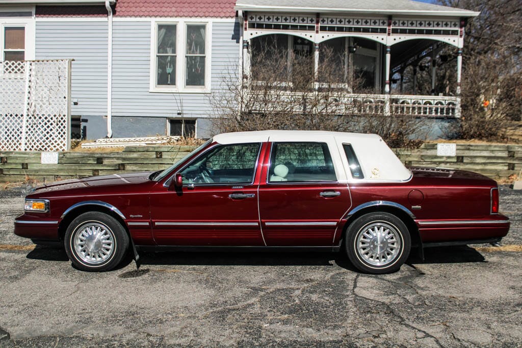 1997 Lincoln Town Car Touring Edition/ Jack Nicklaus Edition for sale
